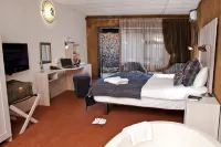 African Rock Hotel & Spa, a "Boutique Lifestyle Resort" Các khách sạn ở Kempton Park