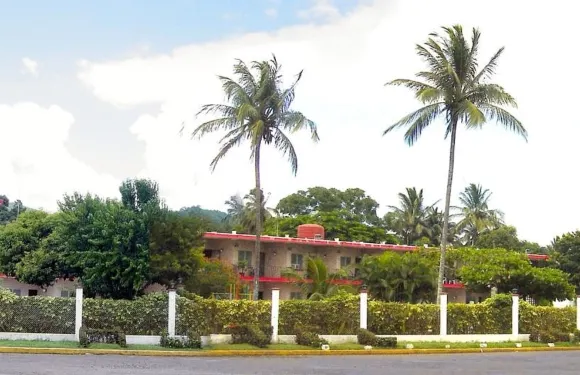 波薩達柯尼亞盤酒店