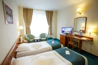 Unirea Hotel & Spa Hotel dekat Galata Monastery