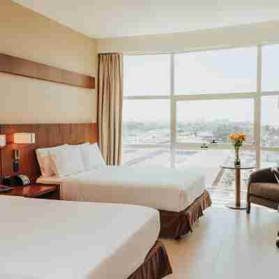 瓜亞基爾機場假日酒店 Rooms