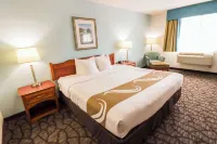 Quality Inn & Suites Sequim at Olympic National Park - Family