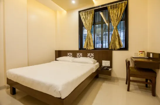 城市旅館 鄰近達拉維的酒店