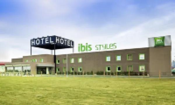Hotel Ibis Styles Lleida Torrefarrera