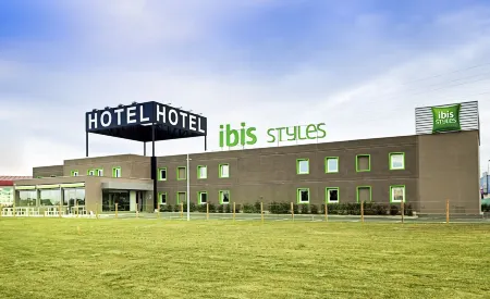 Hotel Ibis Styles Lleida Torrefarrera