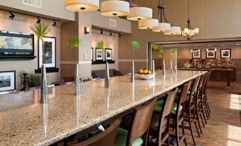 Hampton Inn & Suites Lincoln Northeast/I-80