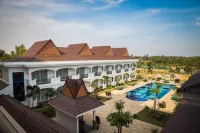 Glorious Hotel & Spa - Pools