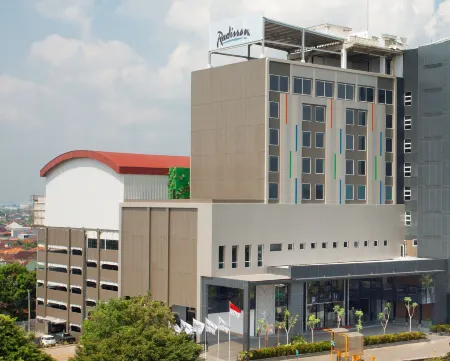 Radisson Lampung Kedaton Отели рядом с достопримечательностью «Lampung Walk»