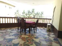 Feligold Royal Hotel - บริการรถรับส่ง