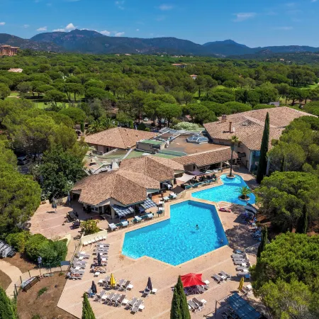 Garrigae Domaine de l'Esterel - Piscine & Spa Cinq Mondes