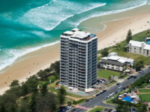 Golden Sands on the Beach - Absolute Beachfront Apartments Hotéis em Main Beach