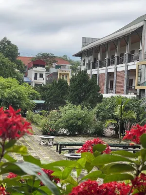 Ha Giang Historic Hotel & Tours