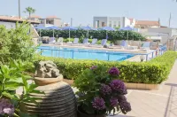 Niriides Hotel Apts Studios - Uima-altaat