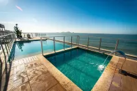 Paradiso Macae Hotel - Swimmingpools
