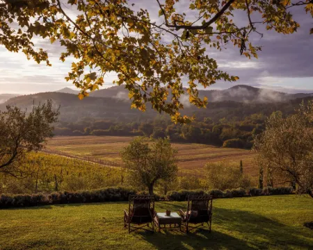 Borgo Santo Pietro Hotels in Chiusdino