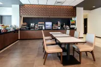 Wingate by Wyndham Altoona Downtown/Medical Center Hotels in Altoona