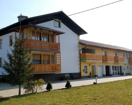 Tourist Farm Šalamun Hotels in Ljutomer