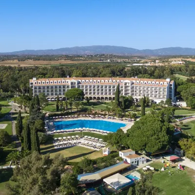 Penina Hotel & Golf Resort Hotels near Portimao Airport