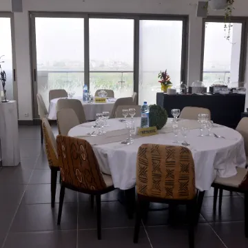 Home Residence Hotel
