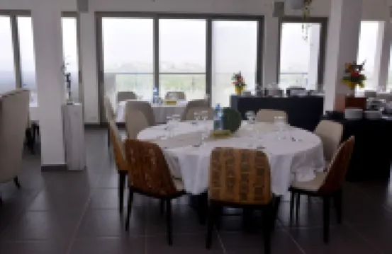 Home Residence Hotel