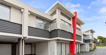 Phillip Island Townhouses Отели в г. Филлип-Айленд