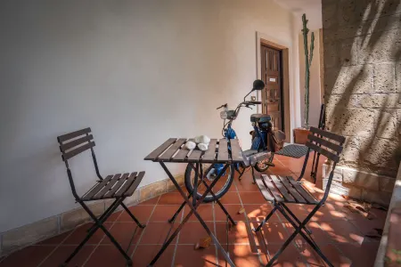 A Casa di Camillo, Nepi, a C