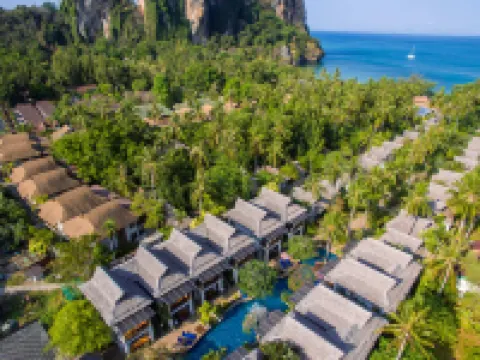 Railay Village Resort & Spa Hotels near Railay Beach
