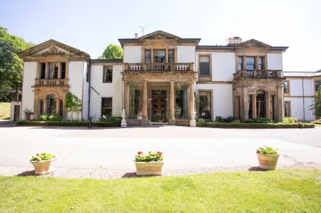 Macdonald Norwood Hall Hotel Отели в г. Peterculter