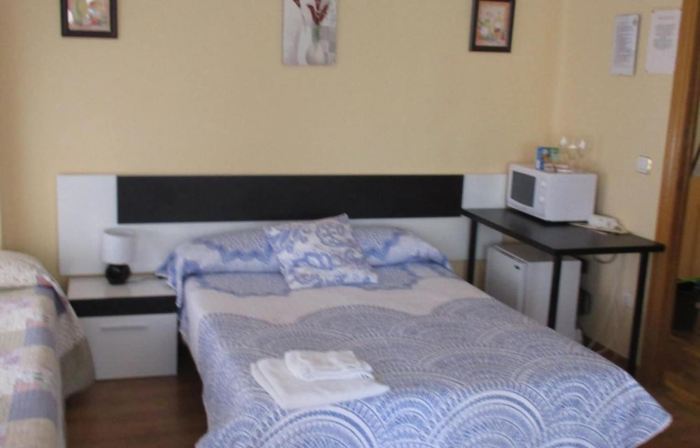 Hostal Becares