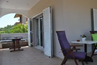 Angelina's Home Hotel a Saronikos