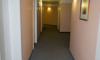 Hotel Garni am Markt - Businesshotel - Frühstücksbuffet - Fahrradabstellplatz - Hunde Willkommen