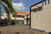 RedDoorz Near Goa Panggung Hôtels à : Pangandaran