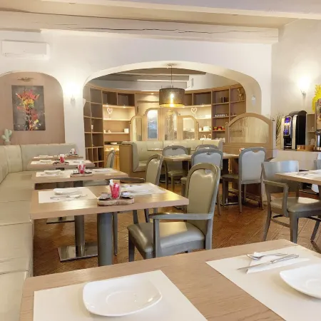 Hotel le Revest