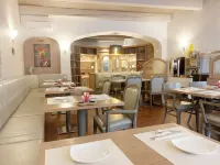 Hotel le Revest Hotels in Sainte-Maxime
