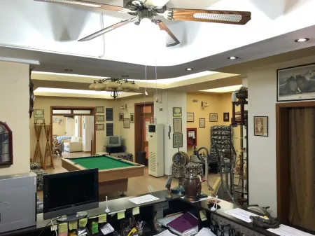 Trident Отели в г. Пештяна