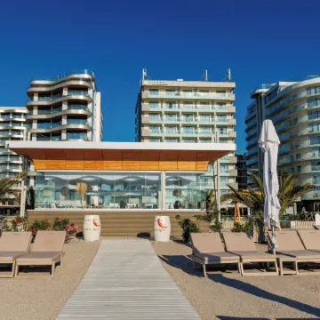 Hotel Opera Mamaia