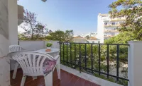 B45 - Main Avenue 2 Bed Apartment - Homestays