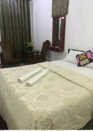 Atozee Airport Villa