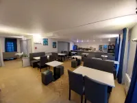 Kyriad Hôtel la Fleche Hotels in Le Lude