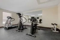 Quality Inn & Suites New Hartford - Utica Hotels in New Hartford
