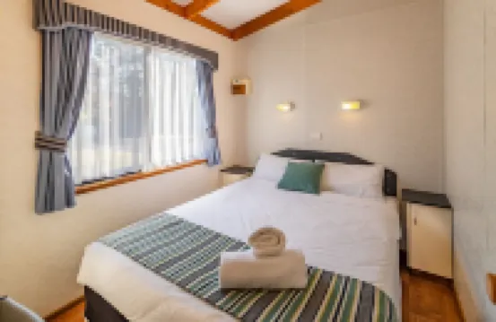 悉尼希爾斯因吉內雅假日公寓式酒店