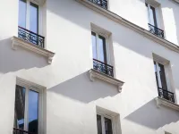 Le Mireille Hotels near Montmartre