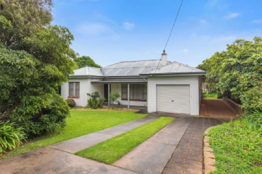 The Commodore Hotels in 