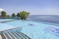 Lotte Resort Sokcho - شاطئ