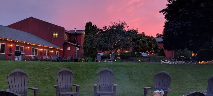 Cedar Hill Lodge Hotels in Mackinac County