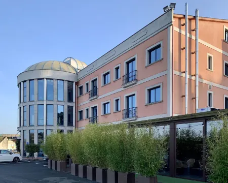 Hotel Pensua Punta del Este Отели в г. Сас