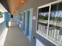 Hotel Blue - Woodlands