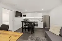 Work Sleep Live Melbourne Hotels in Flemington