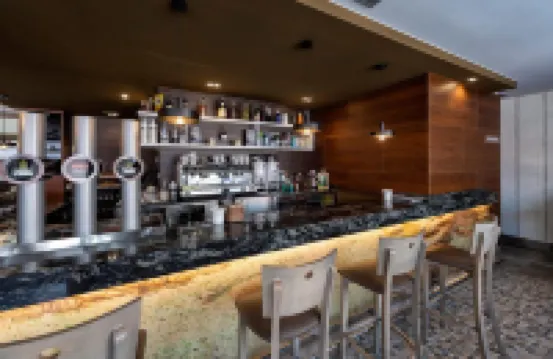 アパルタメントス ビダ マール デ ラクセ