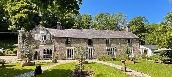St Benets Abbey B&B Hotels in Bodmin