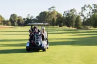 Bridges Villas Barooga Hotels in Cobram East